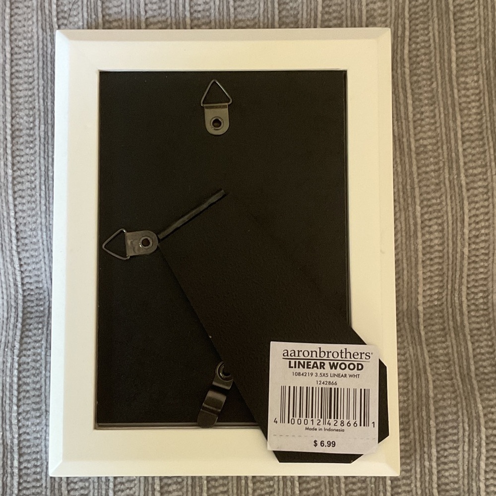NWT Aaron Brothers White Photo Frame - Picture 2 of 5